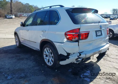 2013 BMW X5 xDrive35I/xDrive35I Premium/xDrive35I Sport Activity from USA, damaged, VIN 5UXZV4C52D0G51712